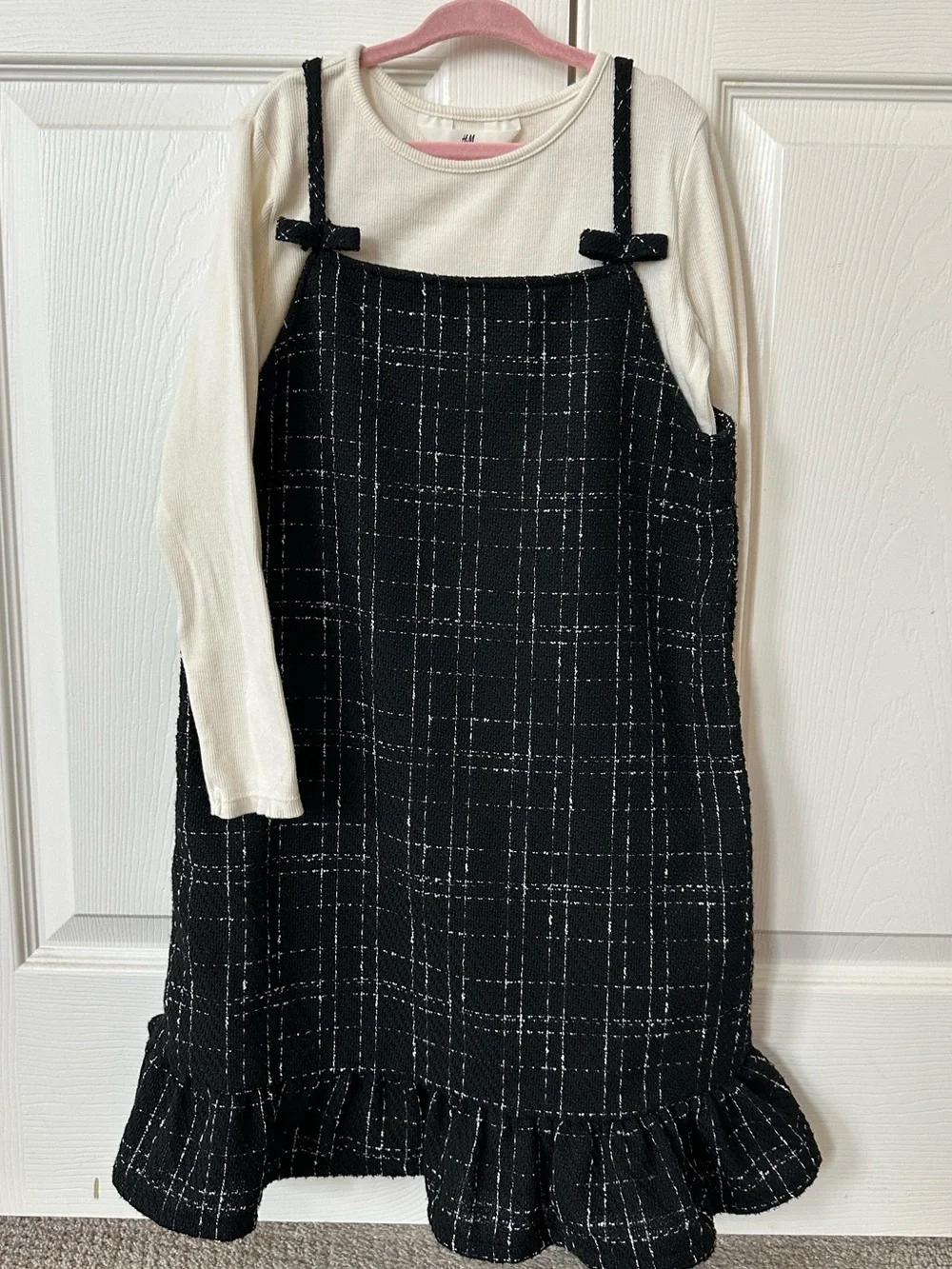 H&M - Top with Black Tweed Pinafore Dress